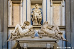 89-Firenze-063-Basilica-di-San-Lorenzo-Cappelle-Medicee-Sagrestia-Nuova-Michelangelo-Tomba-di-Giuliano-d_0