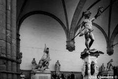 89-Firenze-067-Piazza-della-Signoria-Loggia-dei-Lanzi-Benvenuto-Celli_01